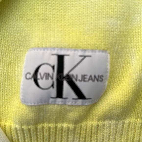 Calvin Klein sweater - Picture 3 of 4